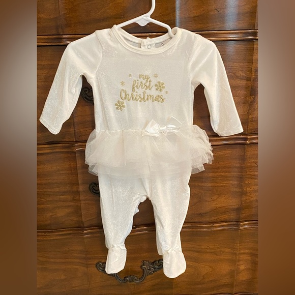 Magnolia Steel 6 M Christmas sleeper & “my first Christmas” cream velvet sleeper - Picture 2 of 2